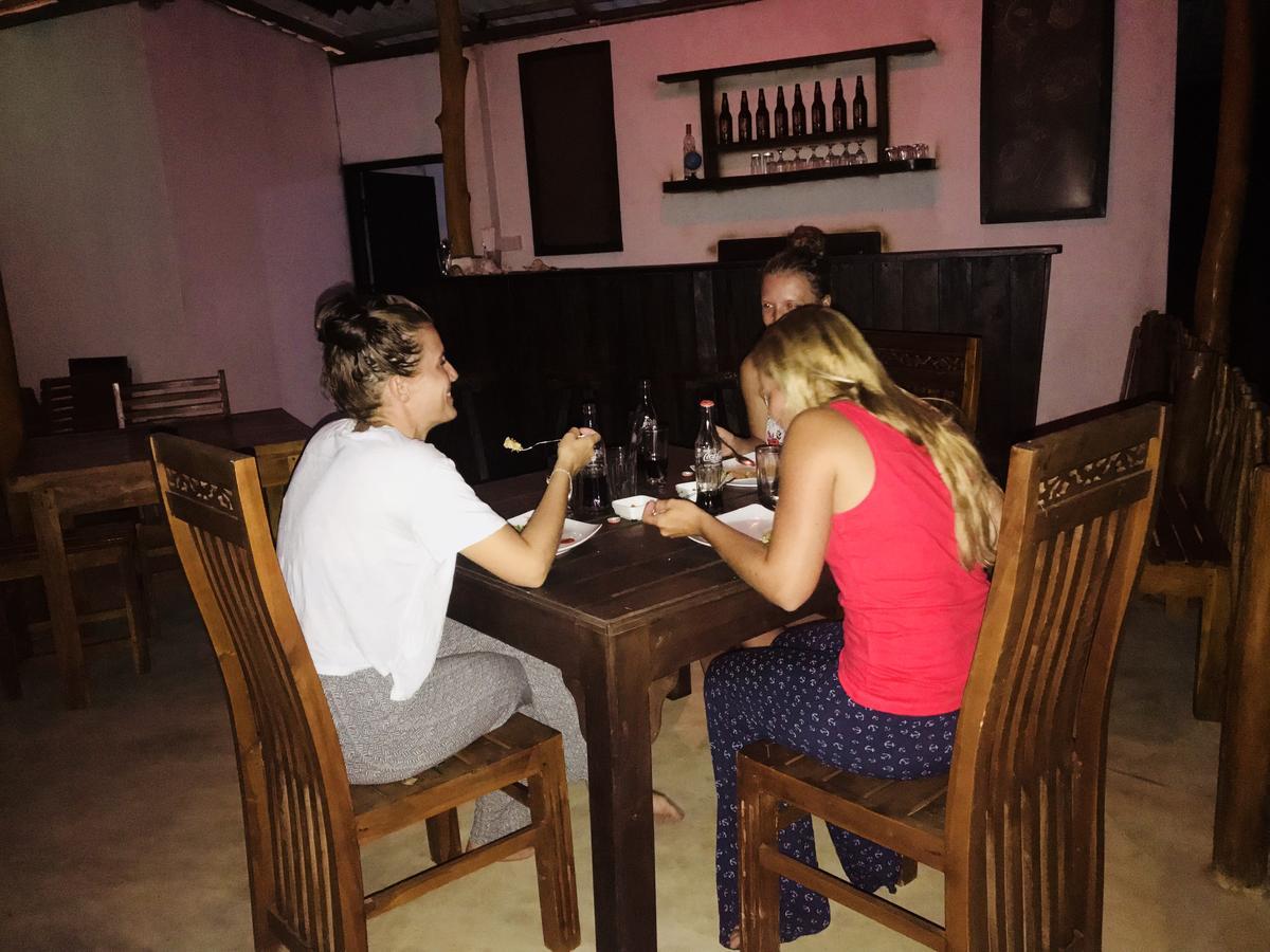 King'S Elephant Cabanas & Restaurant Tangalle Kültér fotó