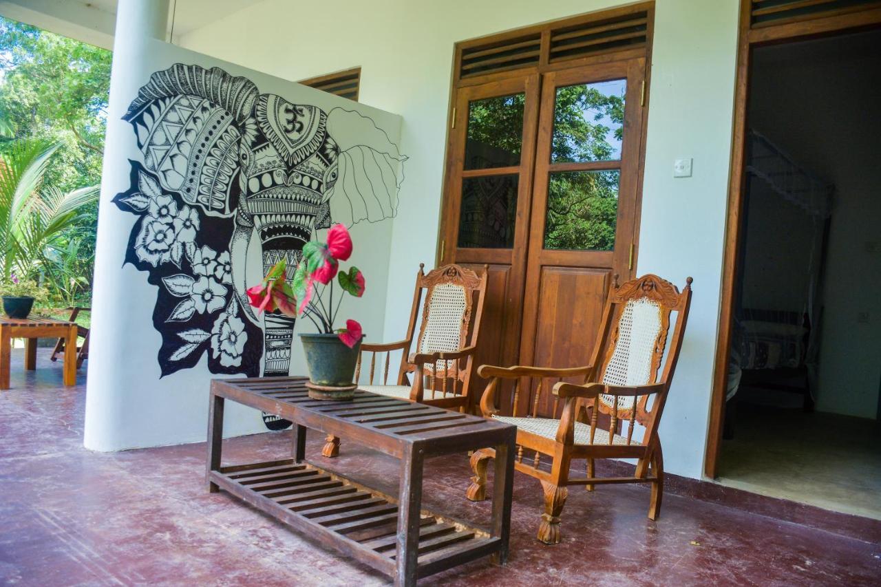 King'S Elephant Cabanas & Restaurant Tangalle Kültér fotó